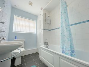 Maltings Road- click for photo gallery